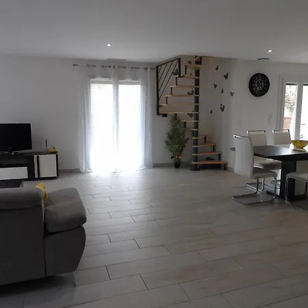 St Cyprien Charmante Maison Proche Du Port בית נופש *